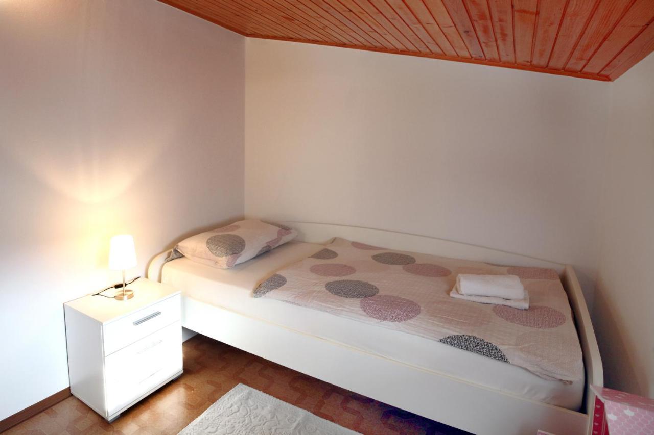 伊佐拉Parenzana Haven Hideaway Star别墅 外观 照片